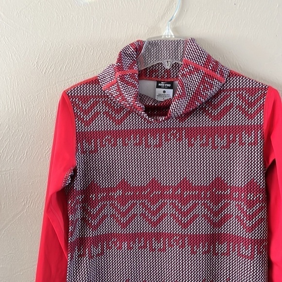 Nike Pro dry fit turtleneck long sleeves solid red sleeves red pattern size L - Picture 2 of 12